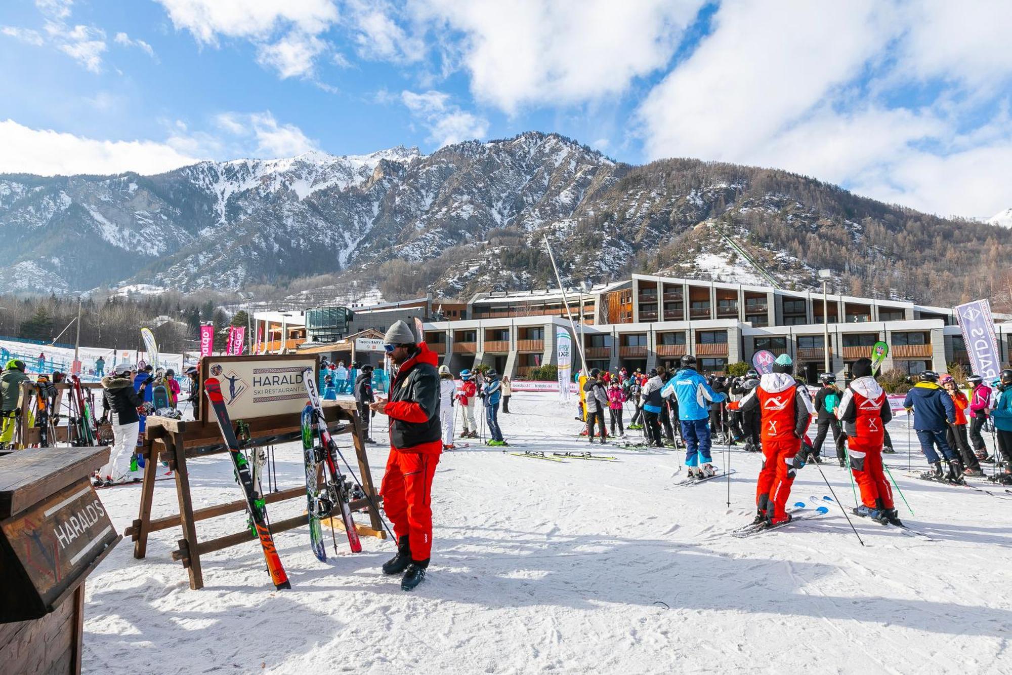 La Marmotta Campo Smith On The Ski Slopes - Happy Rentals 巴多尼奇亚 外观 照片
